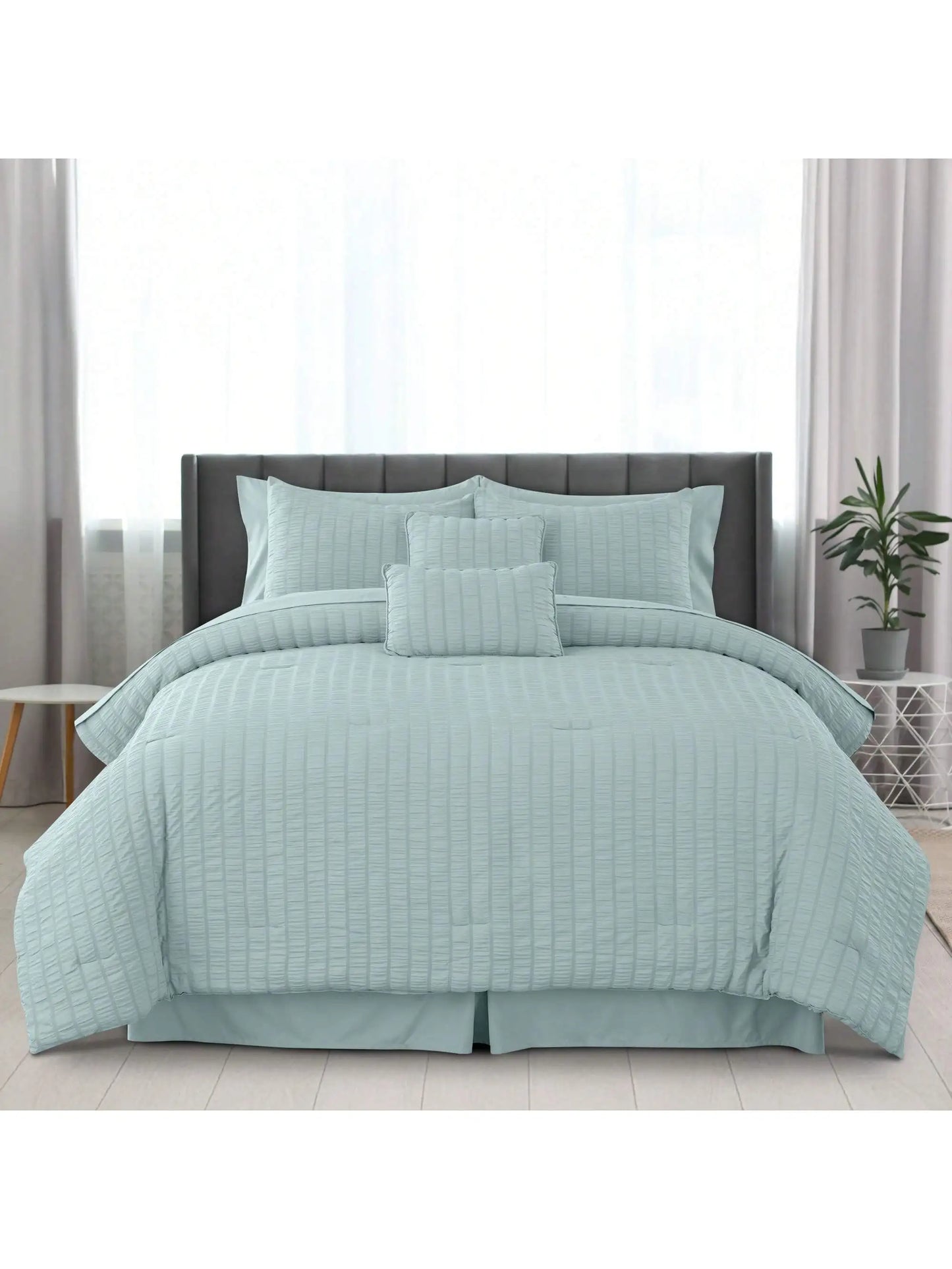 10 Piece Comforter Set, Seersucker Bed in a Bag