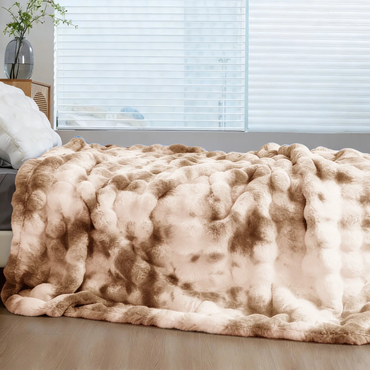 Soft Cozy Faux Fur Rabbit Blanket, Warm Thick