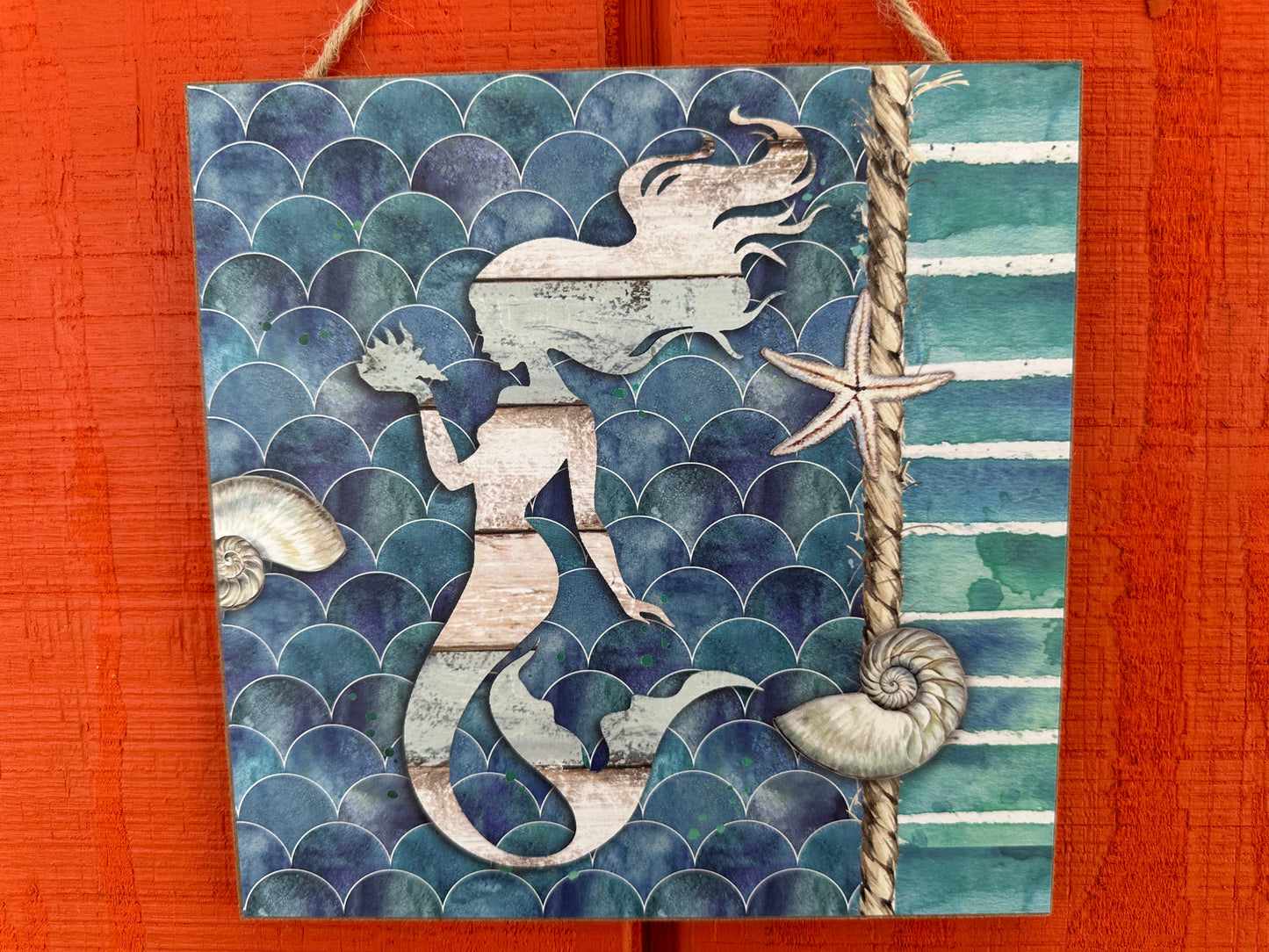 Small Mermaid Scale Signs 2 Styles