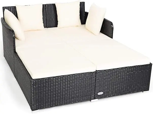 Sunbed Wicker Furniture w/Spacious Seat, Upholstered Cushion