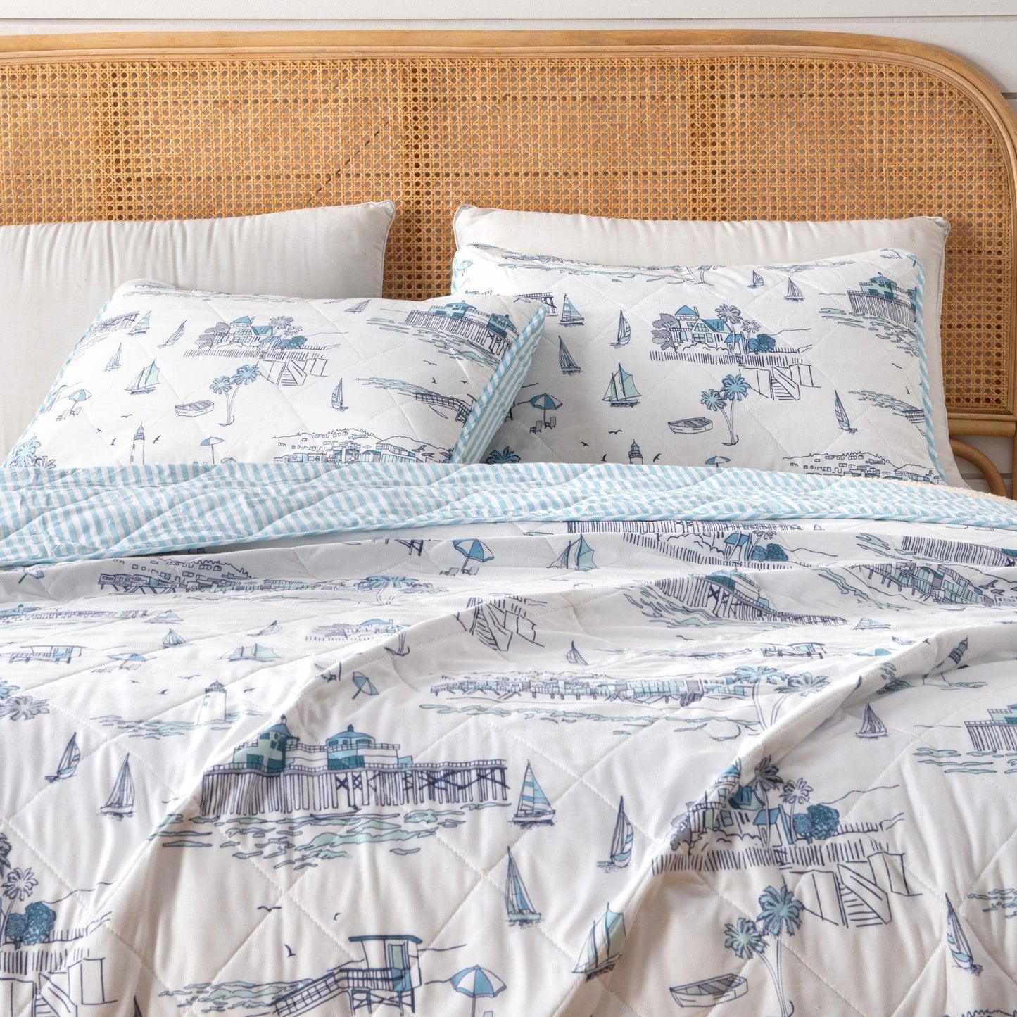 Coastal Toile Quilt Set