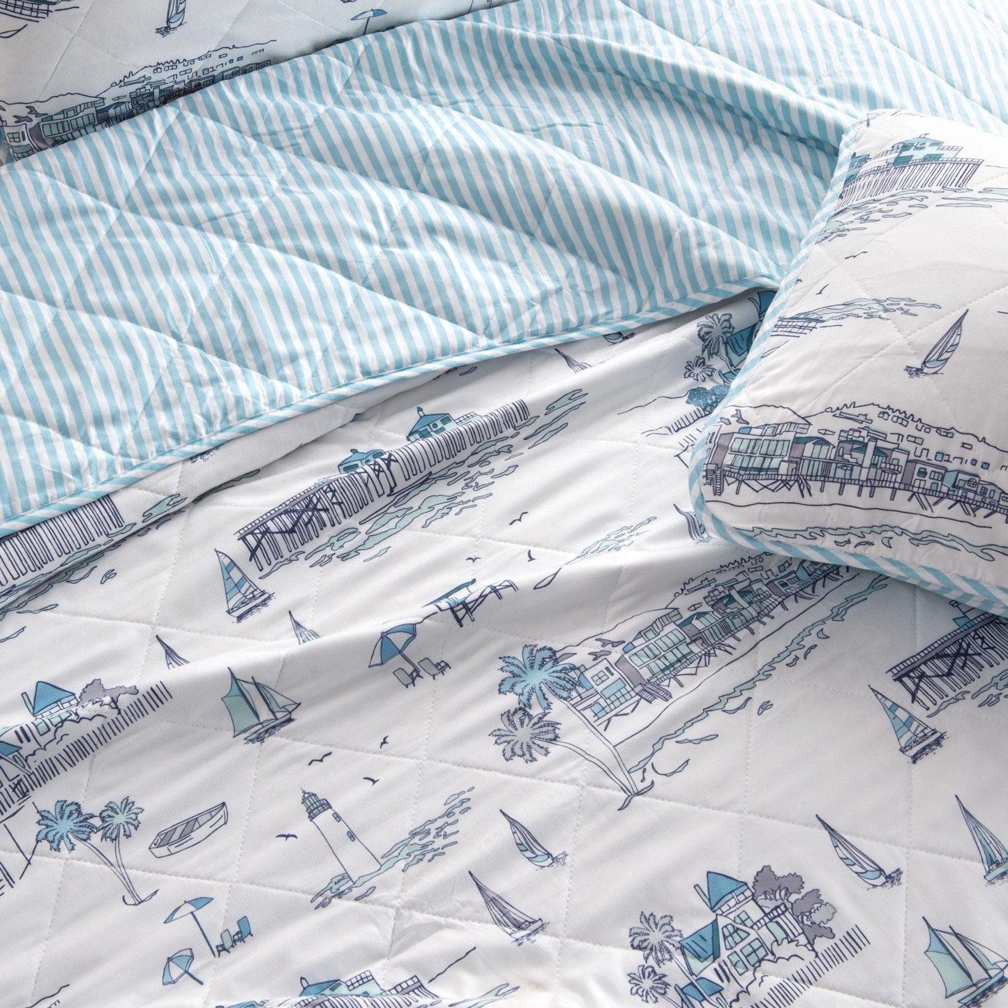 Coastal Toile Quilt Set