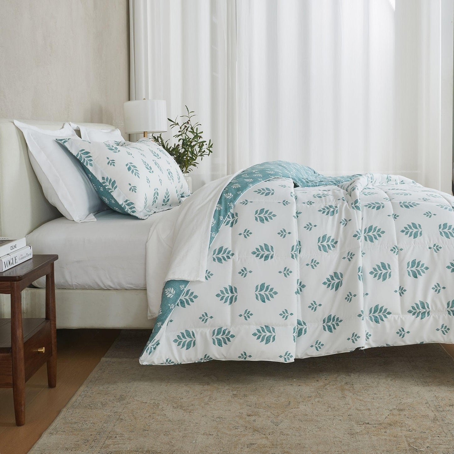 Reversible Comforter Set