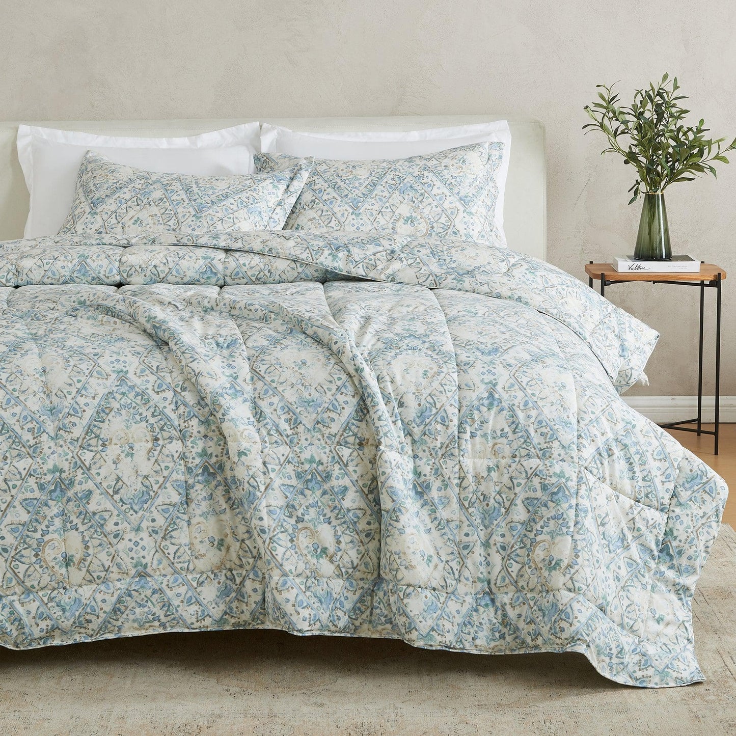 Reversible Comforter Set