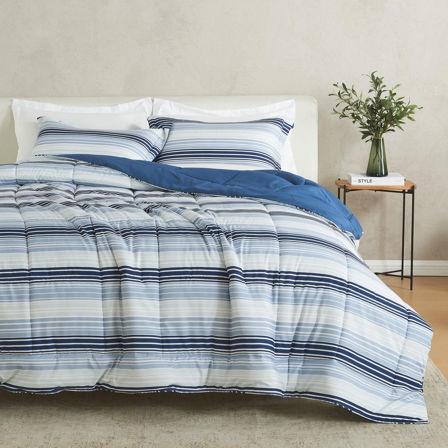 Reversible Comforter Set