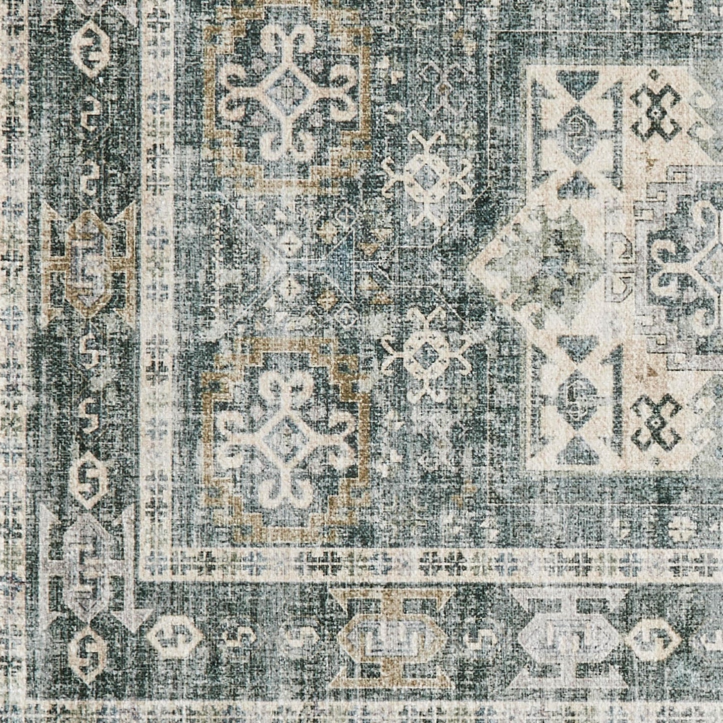 Medallion Machine Washable 2' x 3' Accent Rug